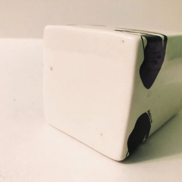 Vtg Margo 1984 Ceramic Milk Carton Creamer Farmhouse 4 Inch Tall - Picture 10 of 15